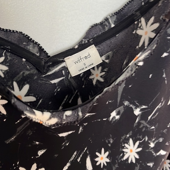 Aritzia Wilfred Ruffle Cami - Picture 4 of 6